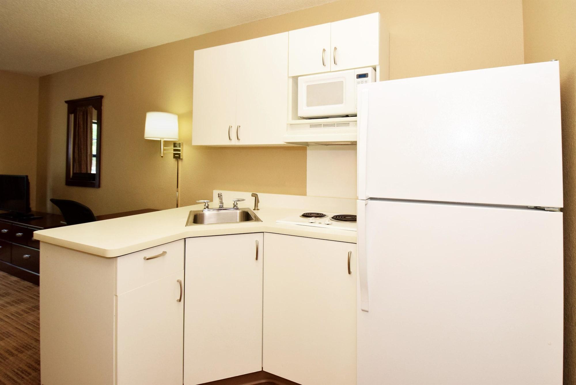 Extended Stay America Select Suites - Orlando - Maitland - 1760 Pembrook Dr Altamonte Springs Eksteriør bilde