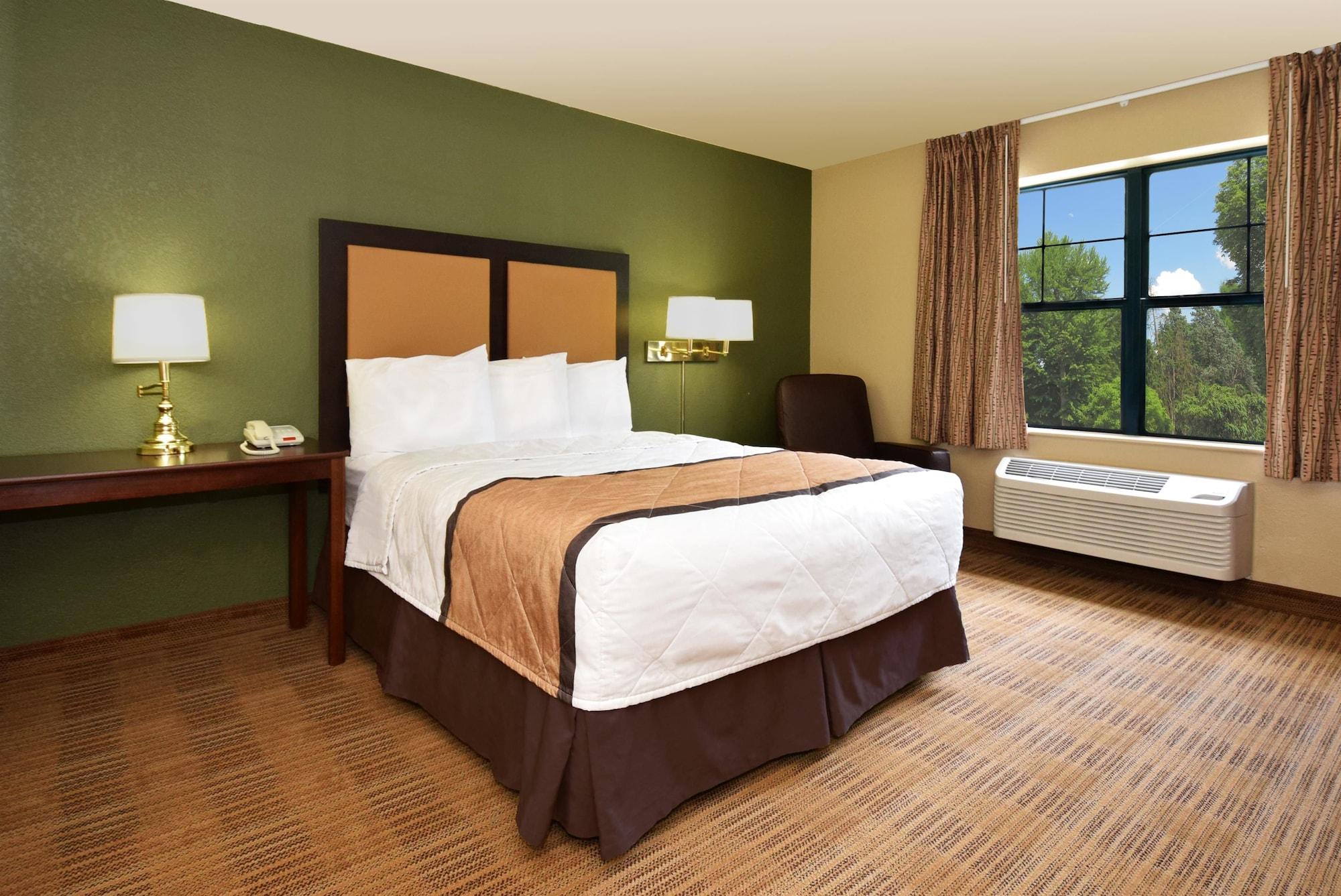 Extended Stay America Select Suites - Orlando - Maitland - 1760 Pembrook Dr Altamonte Springs Eksteriør bilde